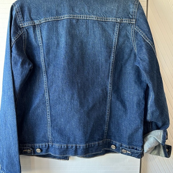 😎 NWOT! GAP Denim Jacket - Picture 7 of 7